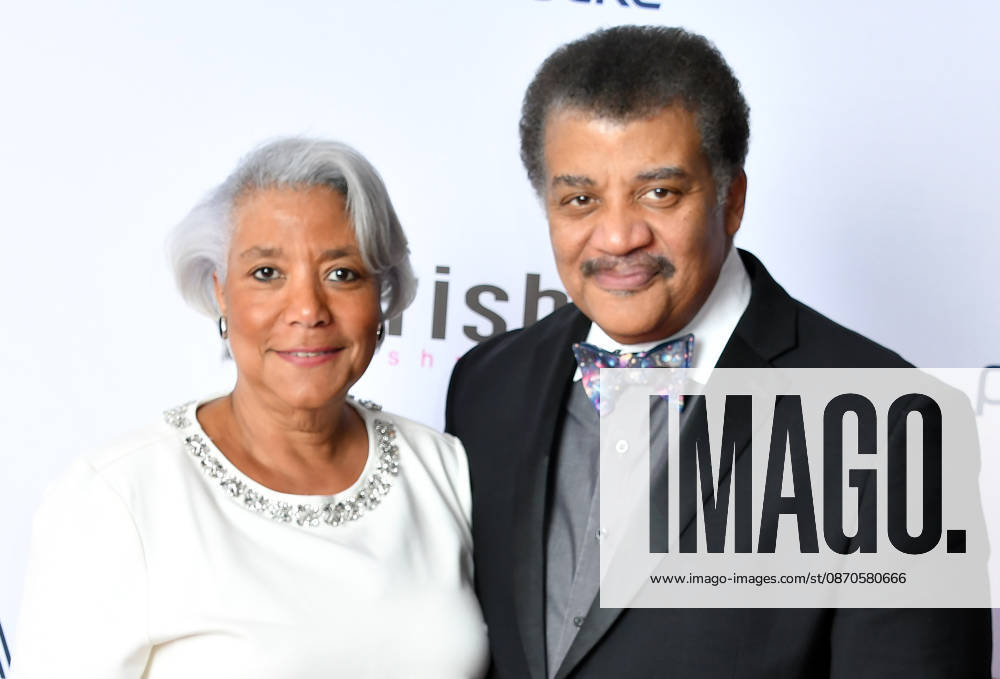 Self Help Africas 16th Annual Change-Makers Ball honoring Kenan Thompson with the 2026 Empowering Africa Award at The Lighthouse at Chelsea Piers Featuring: Lynn Tyson and Neil deGrasse Tyson Where: New York City, New York, United States When: 23 Oct 2026 Credit: mpi099 MediaPunch INSTARimages . NOT FOR USE BY NEWSPAPERS BASED IN THE UK.