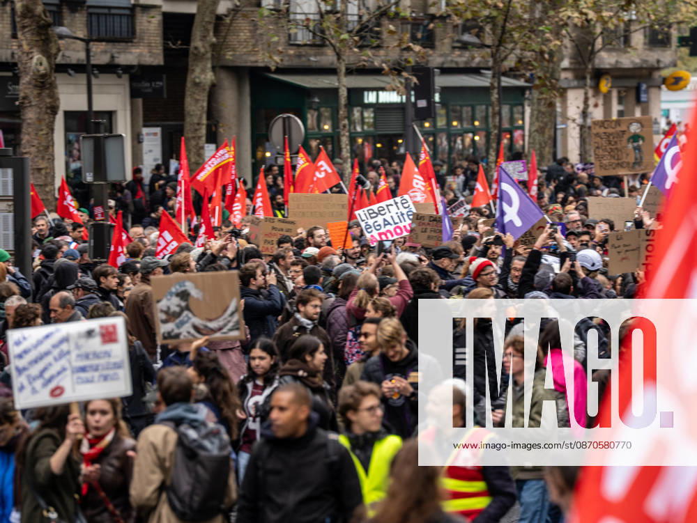 Paris demonstration on October 24, 2026 Paris, October 24, 2026 Charles Cohen Boyer Bestimage Paris demonstration on October 24, 2026 Paris, October 24, 2026 Paris, France