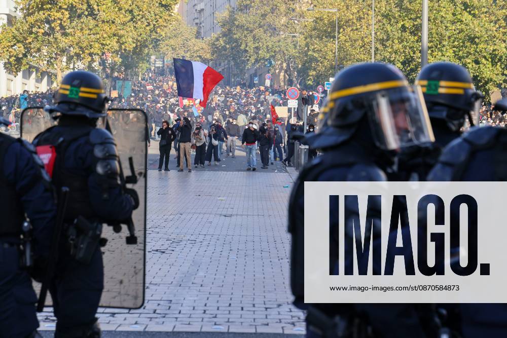 PROTESTS ON OCTOBER 24 PHOTOPQR LA PROVENCE Gilles Bader Marseille Oct. 24, 2026 Protests in Marseille on October 24, 2026 France Oct. 24, 2026 Another day of protests this Saturday, and amid fears of renewed violence and looting, restrictions on freedom of movement and assembly have multiplied, drawing sharp criticism from civil liberties groups Marseille BdR France