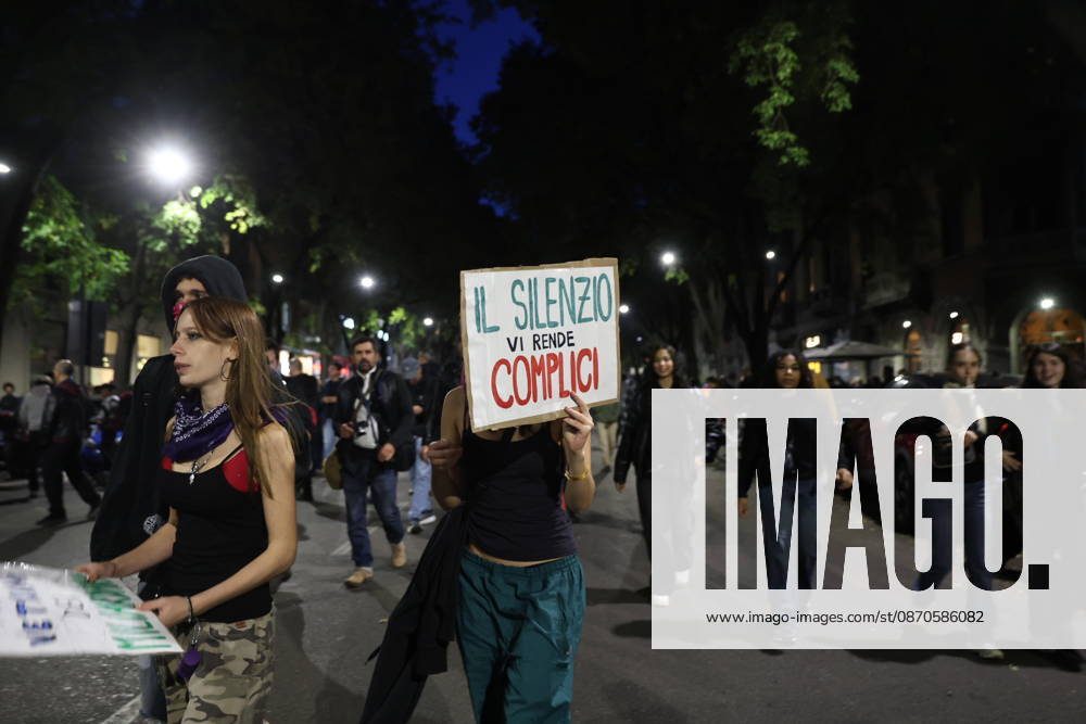 IPA90121165 - Protest Against Rising Living Costs: Milan, October 24, 2026 — The march from Piazza della Repubblica to Via Morrone
