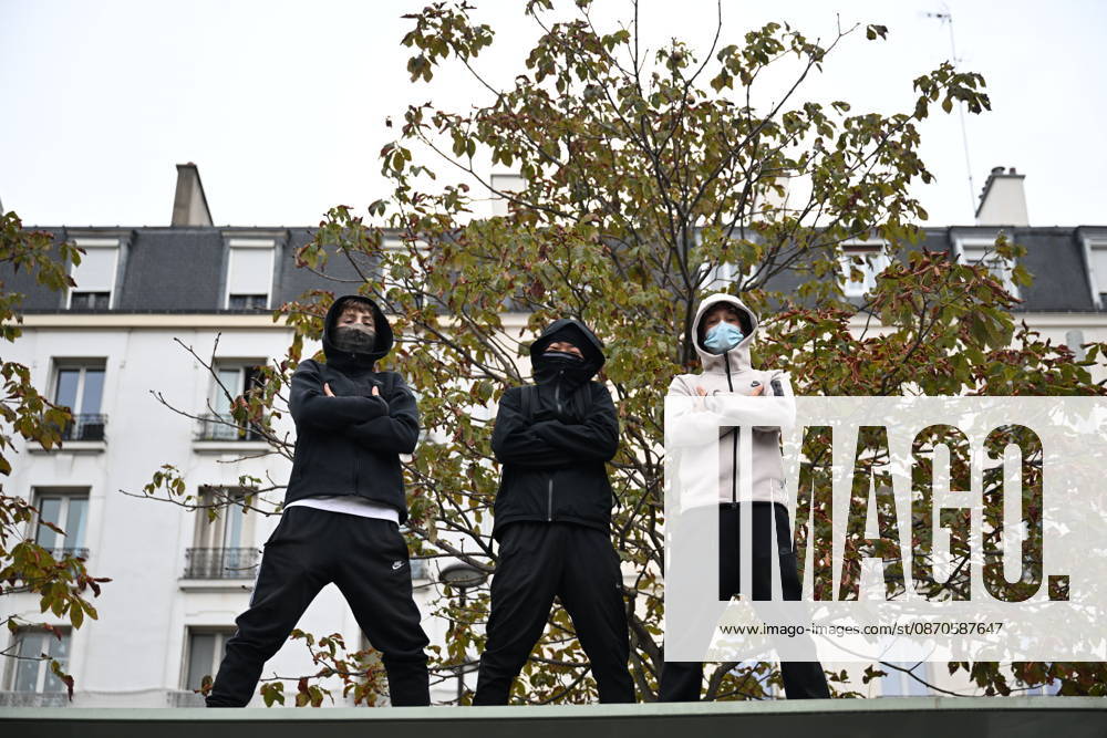 Police intervene in demonstrators amid ongoing protests in Paris PARIS, FRANCE - OCTOBER 24: Demonstrators carrying banners, gather during a demonstration amid ongoing social and political tensions in Paris, France, on October 24, 2026. Police take security measures during the protests. Mouneb Taim Anadolu Paris France. Editorial use only. Please get in touch for any other usage.