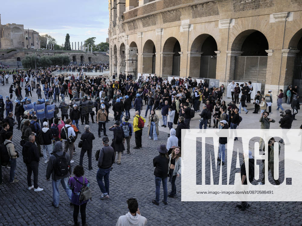 Protesters Attempt to Occupy the Colosseum Rome, Italy, October 24, 2026. Demonstrators enter the Colosseum and attempt to occupy the monument during a protest in the Italian capital. The protesters remain inside the site until police arrive to intervene. The incident takes place during a demonstration in Rome, as tensions escalate between protesters and law enforcement. Rome Italy