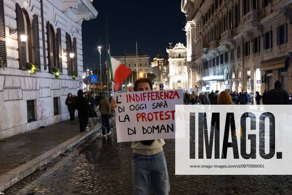IPA90124692 - Protest Against Rising Living Costs: Rome, October 24, 2026 March Organized by the October 17 Movement