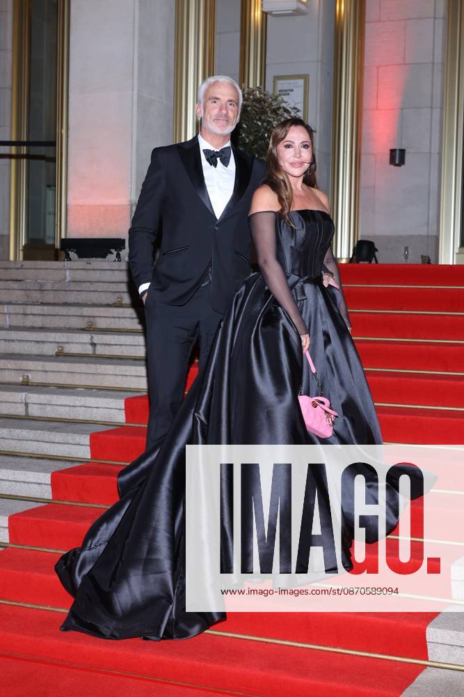Leipziger Opernball 2026 RenŽ Merten, Simone Thomalla Leipziger Opernball 2026, Oper Leipzig, Datum: 24.10.2026