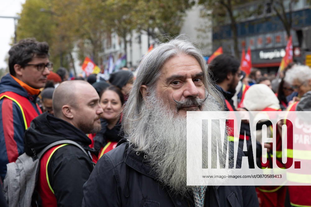 Demonstration on Saturday, October 24, 2026, starting at the Porte d’Italie in Paris. A large-scale rally brought together a massive crowd in the streets of the capital, reflecting strong popular mobilization. The demonstrators set off from the south of Paris, forming a dense procession in an atmosphere of collective mobilization. Frederic Levebvre Bestimage Paris France