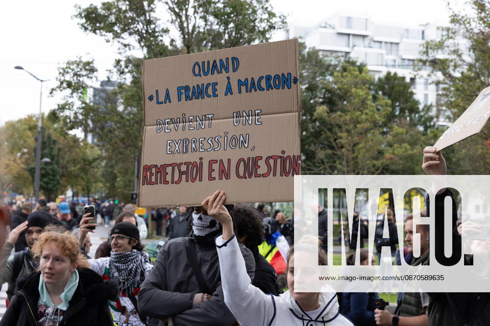 Demonstration on Saturday, October 24, 2026, starting at the Porte d’Italie in Paris. A large-scale rally brought together a massive crowd in the streets of the capital, reflecting strong popular mobilization. The demonstrators set off from the south of Paris, forming a dense procession in an atmosphere of collective mobilization. Frederic Levebvre Bestimage Paris France