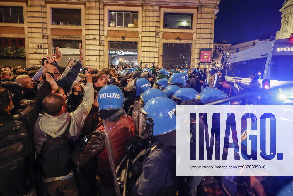 Demonstration against the Italian government in Rome ROME, ITALY, OCTOBER 24: Italian anti-riot police officers face demonstrators during a protest against the Italian government in Rome, Italy, on October 24, 2026. Riccardo De Luca Anadolu Rome Italy. Editorial use only. Please get in touch for any other usage.