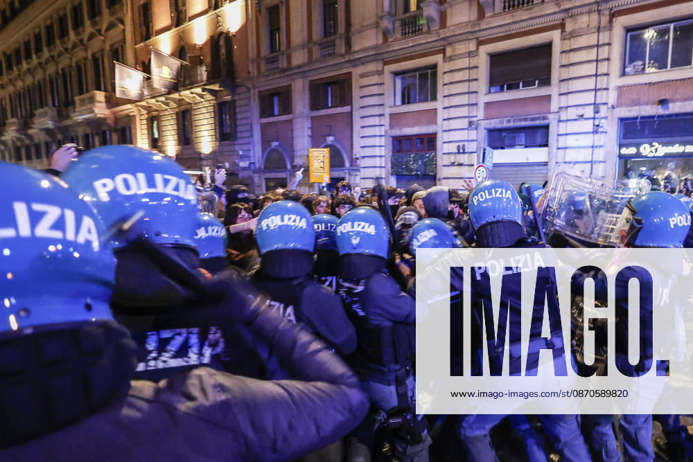 Demonstration against the Italian government in Rome ROME, ITALY, OCTOBER 24: Italian anti-riot police officers face demonstrators during a protest against the Italian government in Rome, Italy, on October 24, 2026. Riccardo De Luca Anadolu Rome Italy. Editorial use only. Please get in touch for any other usage.