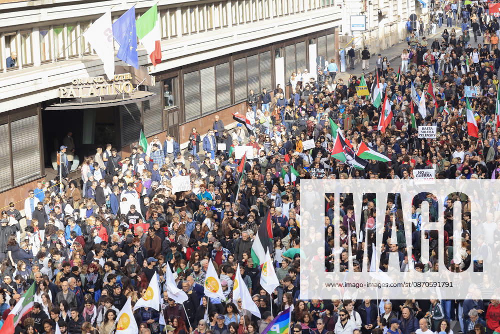 Demonstration against the Italian government in Rome ROME, ITALY, OCTOBER 24: Demonstrators attend a protest against the Italian government in Rome, Italy, on October 24, 2026. Riccardo De Luca Anadolu Rome Italy. Editorial use only. Please get in touch for any other usage.