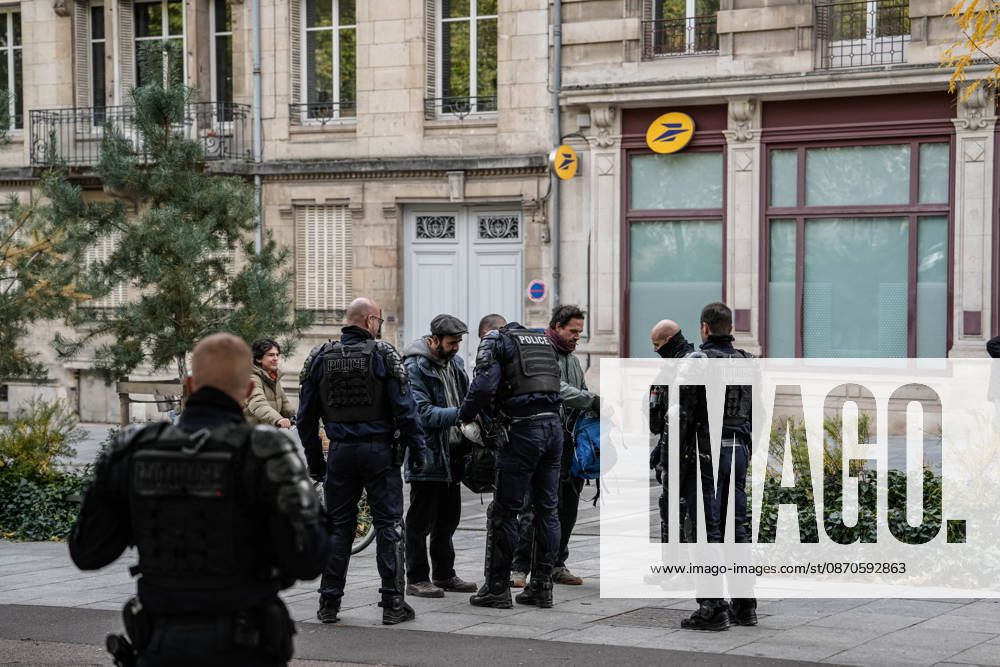Police intervene in demonstrators amid ongoing protests in Nancy NANCY, FRANCE - OCTOBER 24: Police take measures during a demonstration amid ongoing social and political tensions in Nancy, France, on October 24, 2026. Muhammed Said Tako Anadolu Nancy France. Editorial use only. Please get in touch for any other usage.