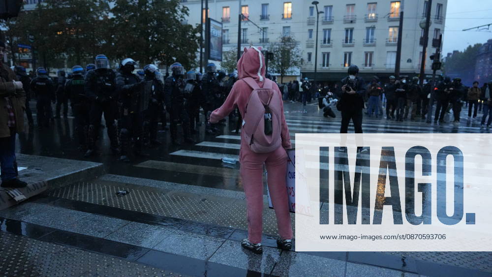 A demonstration against government policy wad held in Paris, France, on October 24, 2026. Protests follow last weekend s demonstrations, which were marked by violent clashes and widespread damage. (CTKxPhoto PavelxNemecek) CTKPhotoF202610240028401 CTKPhotoF202610240028401