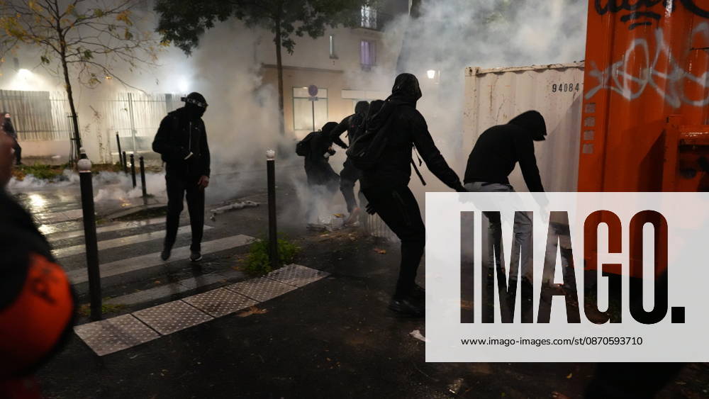A demonstration against government policy wad held in Paris, France, on October 24, 2026. Protests follow last weekend s demonstrations, which were marked by violent clashes and widespread damage. (CTKxPhoto PavelxNemecek) CTKPhotoF202610240028501 CTKPhotoF202610240028501