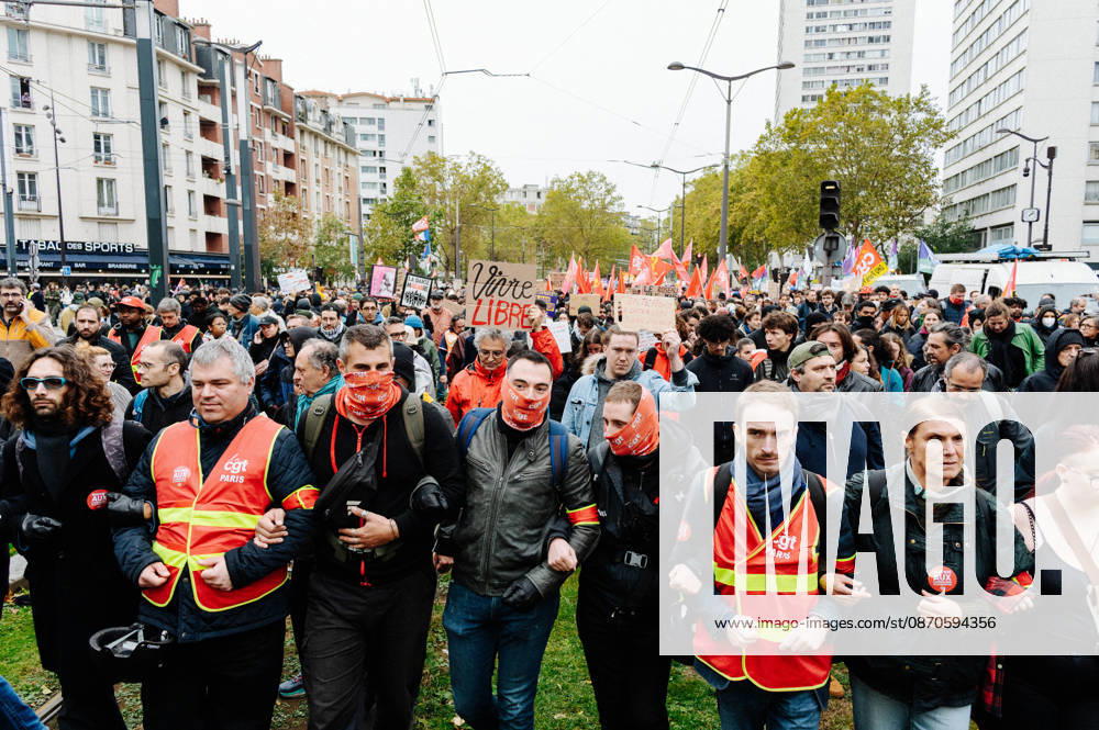 In Paris, the CGT put the number of demonstrators on the streets at 250,000, whilst the Ministry of the Interior put the figure at 110,000. Earlier, the Paris Police Prefecture had also estimated that there were 110,000 demonstrators in the capital. - 24 10 2026 - France Paris Paris - JanxSchmidt-Whitley LexPictorium LePictorium_0344791