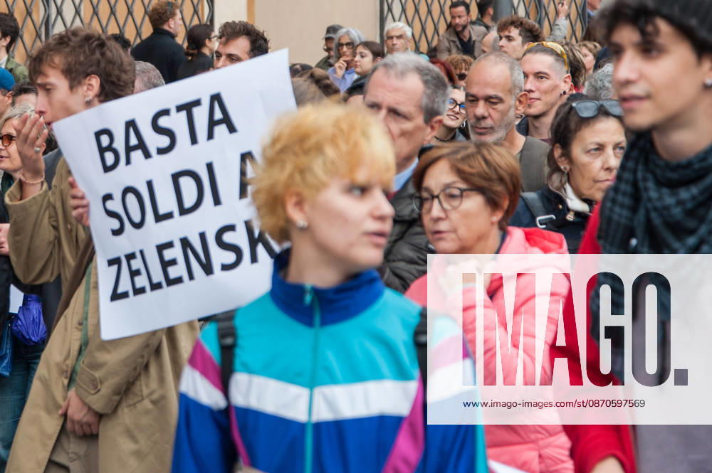 IPA90132234 - October 24, 2026: Demonstration in Rome organized by the October 17 Movement. P.S.: The photo may be used provided that the context in which it was taken is respected and that there is no intent to defame the individuals depicted.