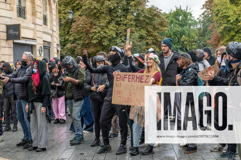 In Bordeaux, the march on the second day of protests against the rising cost of living initially proceeded peacefully. At the end of the route, violent clashes broke out on the sidelines between groups of demonstrators and law enforcement officers. Projectiles were thrown at riot police, who used tear gas to disperse the groups. Participants in the mobilization also included members of the Yellow Vests movement. Bordeaux France - ZUMAh207 20261024_zip_h207_017