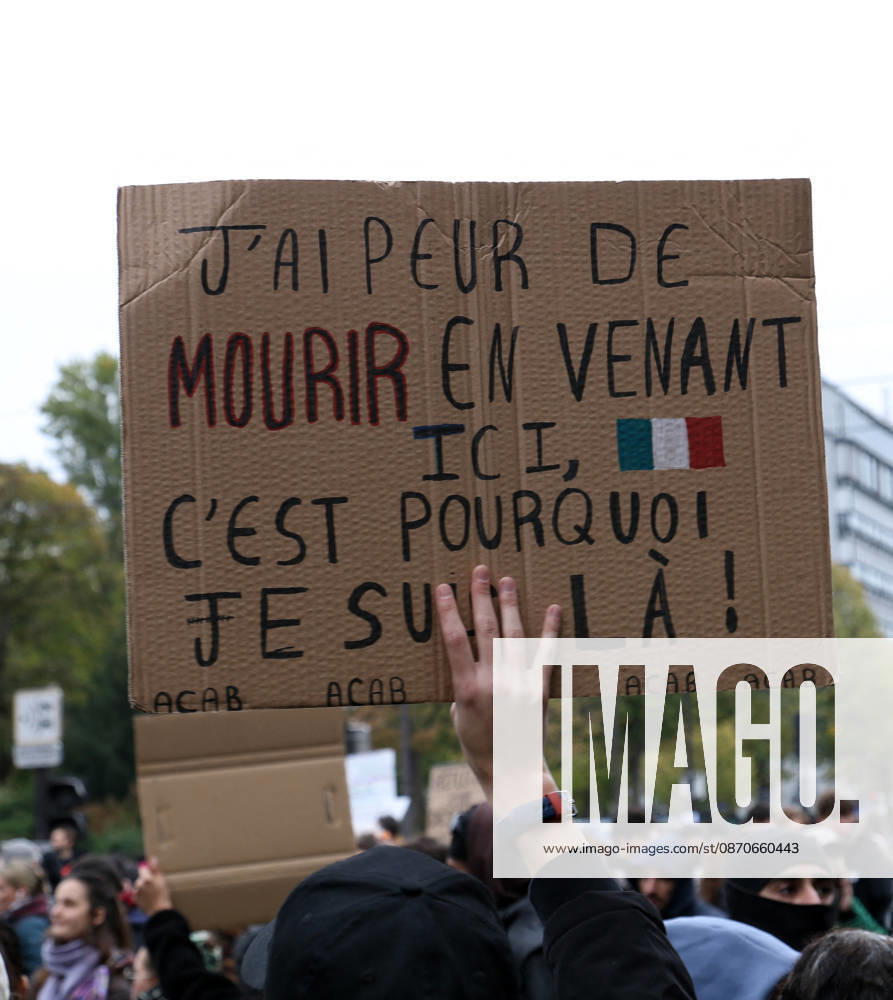 Yellow Vests Protest Act II - Paris Demonstration in favor of purchasing power, the protection of public services, and fiscal and social justice, in Paris on October 24, 2026 as part of a nationwide call for mobilisation bringing together former members of the Yellow Vest movement, labor unions, high school and university students. Photo by Florian Aventurier ABACAPRESS.COM Paris France