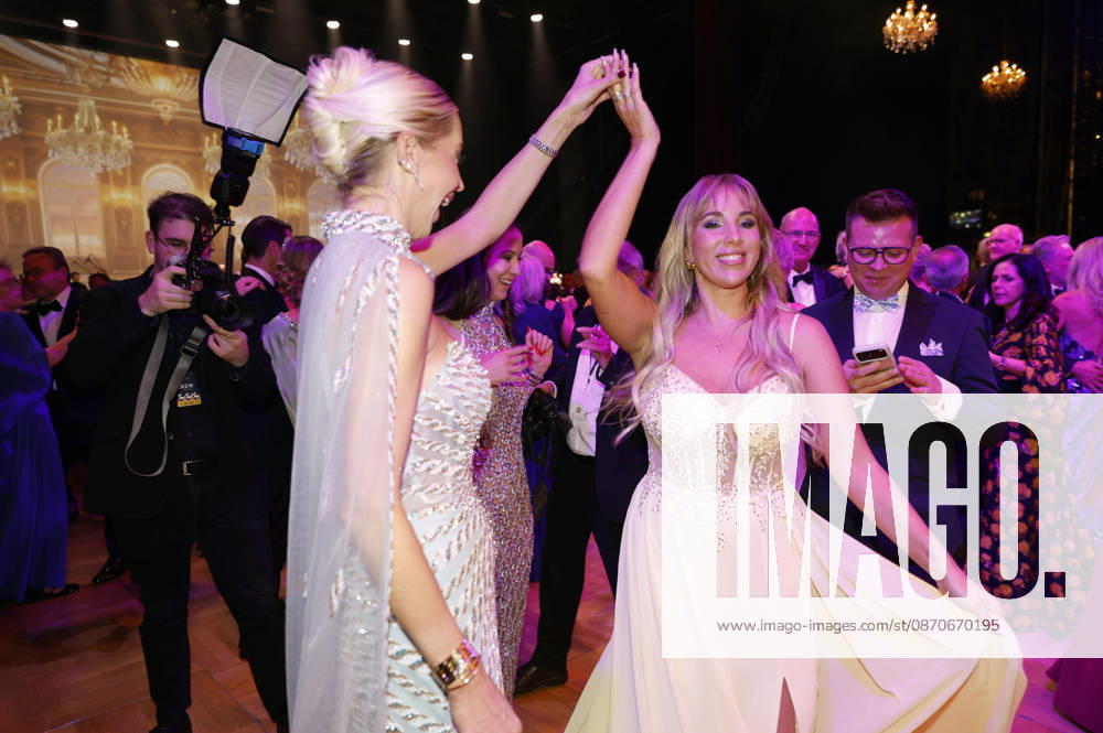 Verena Kerth und Annemarie Eilfeld beim 31. Leipziger Opernball 2026 in der Oper Leipzig. Leipzig