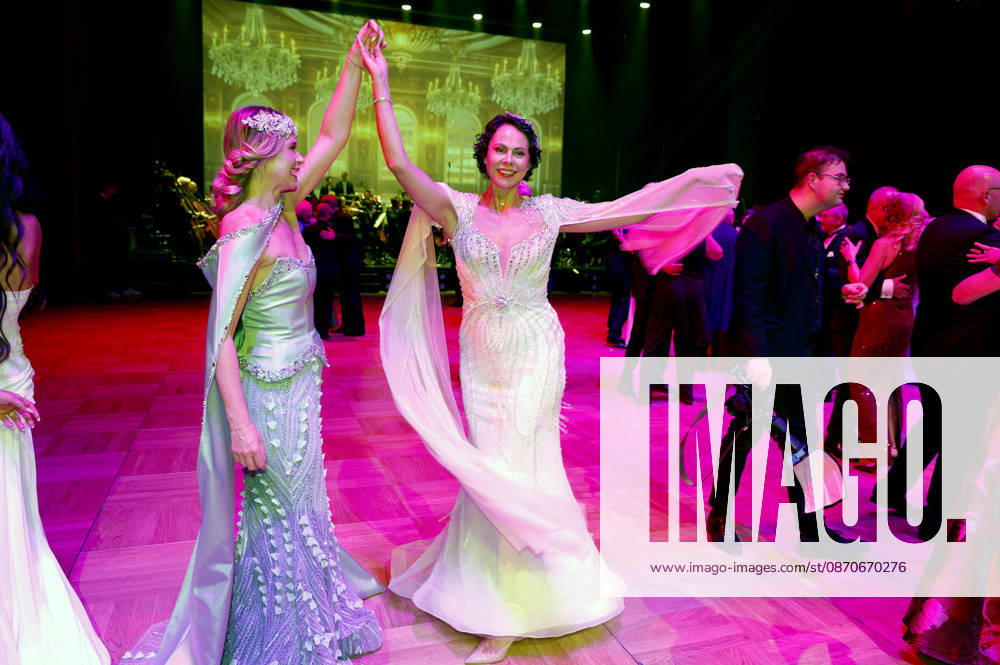 Iryna Thater und Natalia Yegorova beim 31. Leipziger Opernball 2026 in der Oper Leipzig. Leipzig