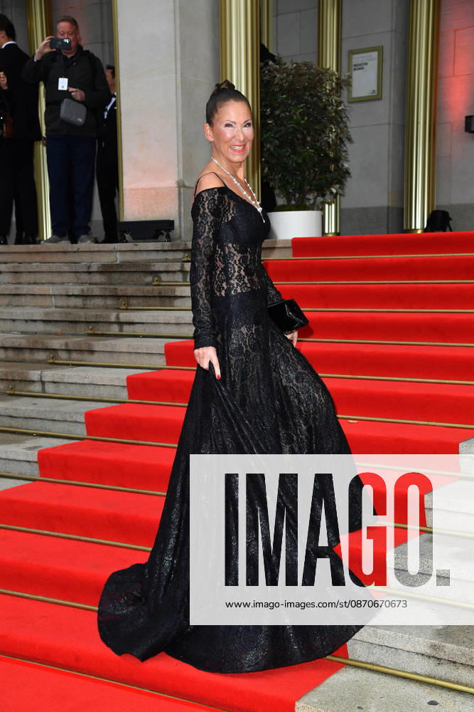 Eva Lutz beim Leipziger Opernball 2026 in der Oper Leipzig am 24.10.2026