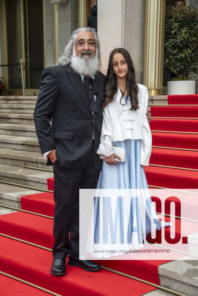 ABB OPERNBALL- Senay Gueler und Charlotte (Tochter) zu Gast auf dem 31.Leipziger Opernball 2026 im Opernhaus am 24.10.2026 in Leipzig Sachsen Deutschland