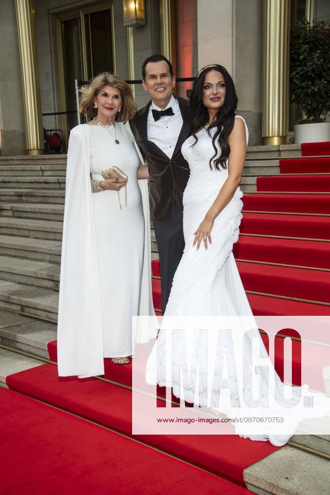 ABB OPERNBALL- Vivian Honert-Boddin, Malte Arkona und Maxi Fenger zu Gast auf dem 31.Leipziger Opernball 2026 im Opernhaus am 24.10.2026 in Leipzig Sachsen Deutschland