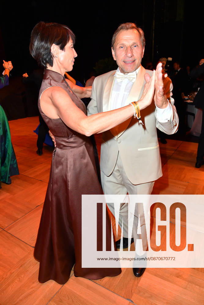 Richy Müller mit Ehefrau Christl Stumhofer beim Leipziger Opernball 2026 in der Oper Leipzig am 24.10.2026