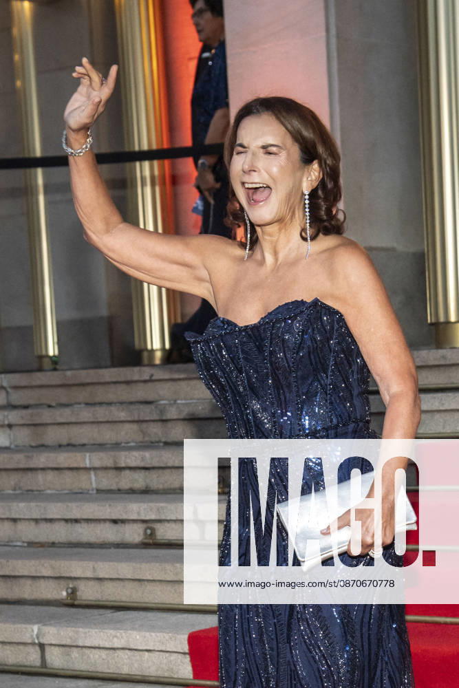 ABB OPERNBALL- Claudia Obert zu Gast auf dem 31.Leipziger Opernball 2026 im Opernhaus am 24.10.2026 in Leipzig Sachsen Deutschland