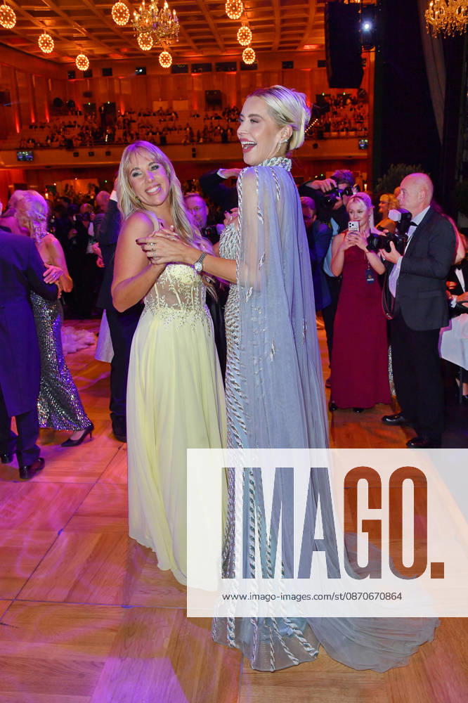 Annemarie Eilfeld und Verena Kerth beim Leipziger Opernball 2026 in der Oper Leipzig am 24.10.2026