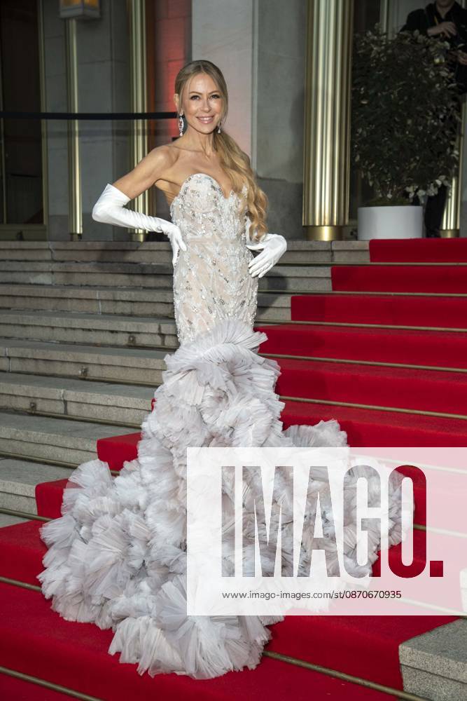 ABB OPERNBALL- Jenny Elvers zu Gast auf dem 31.Leipziger Opernball 2026 im Opernhaus am 24.10.2026 in Leipzig Sachsen Deutschland