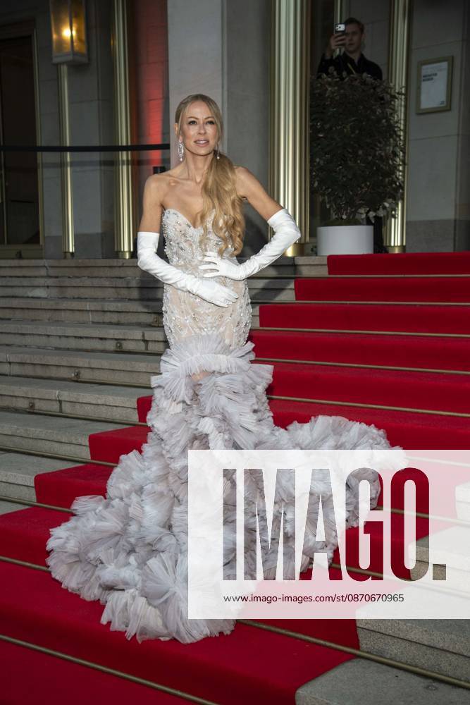 ABB OPERNBALL- Jenny Elvers zu Gast auf dem 31.Leipziger Opernball 2026 im Opernhaus am 24.10.2026 in Leipzig Sachsen Deutschland