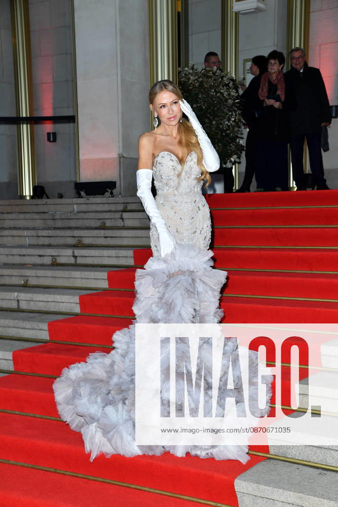 Jenny Elvers beim Leipziger Opernball 2026 in der Oper Leipzig am 24.10.2026