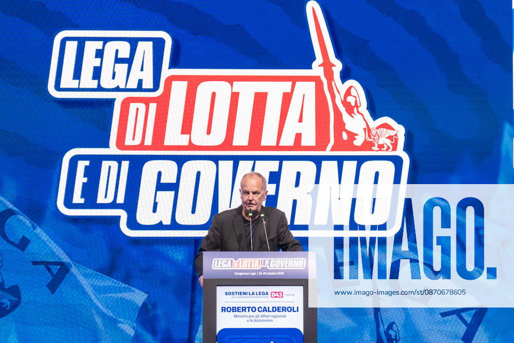 News - Congresso Federale della Lega Roberto Calderoli, Minister of regional affairs, speaks to the crowd during Lega national congress. Milan, Italy, 25 10 2026 Milano Milano Italy