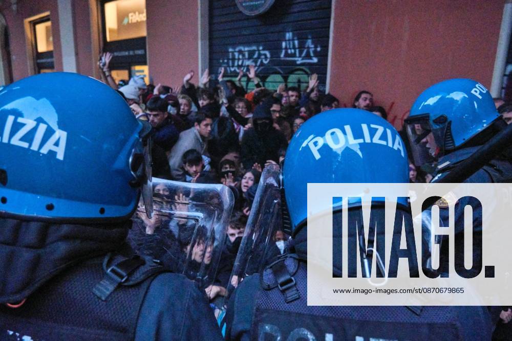Thousands of people gathered spontaneously in Piazza del Nettuno before setting off in a march through the city centre. Clashes broke out along Via Marconi. Several people were injured, and a young man lost consciousness after being tackled by police. A police water cannon was also used from behind the protesters and hit the ambulance that was assisting the unconscious man. In protest, demonstrators sat down in front of the police line, which, after several minutes, decided to disband its wall of shields. Bologna Italy