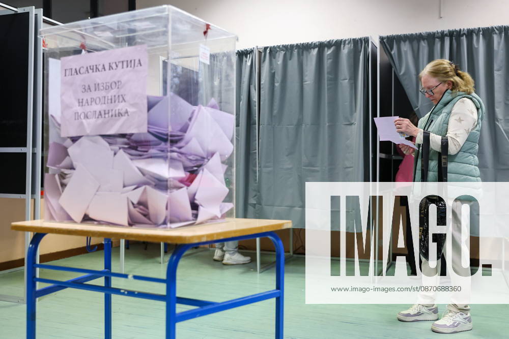 SERBIA, BELGRADE - OCTOBER 25, 2026: A woman casts her ballot at a polling station during the 2026 Serbian parliamentary election. On 25 October, the Serbs went to the polls to elect members of the country s unicameral parliament, Narodna Skupshtina. Alexander Ryumin TASS 99953850
