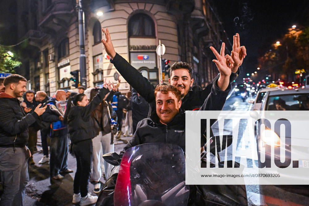 Serbians are flooding to the streets of Belgrade as polls closed on the night of the Serbian elections on 25 October, 2026 Belgrade Serbia - ZUMAa256 20261025_zip_a256_008