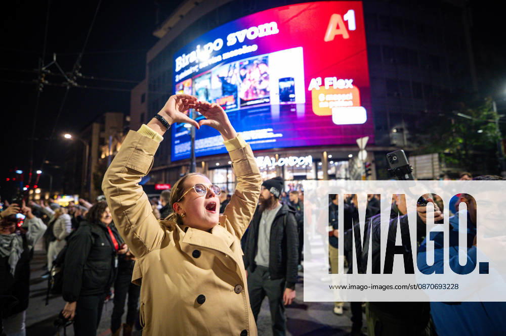 Serbians are flooding to the streets of Belgrade as polls closed on the night of the Serbian elections on 25 October, 2026 Belgrade Serbia - ZUMAa256 20261025_zip_a256_014