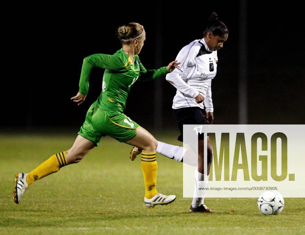 FUSSBALL - UEFA CL Damen, Neulengbach vs Almaty NEULENGBACH,AUSTRIA,05.OKT.11 - FUSSBALL, FRAUENFUSSBALL - UEFA Champions League, NOE SV Neulengbach vs CSHVSM Kairat Almaty. Bild zeigt Marina Volkova (Almaty) und Giovana Perpetuo Dos Santos Floriano (Neulengbach).
