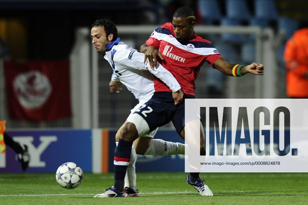 Lille 18 10 2011 - Champions League (LOSC) OSC Lille - Inter Mailand: Giampaolo Pazzini-Aurelien Chedjou
