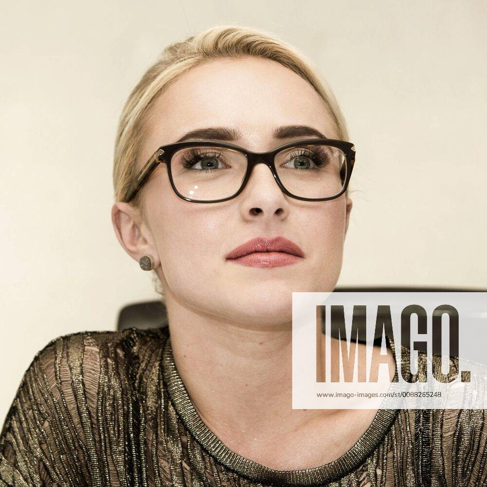Hollywood, California, U.S. - HAYDEN PANETTIERE promotes TV series Nashville. Hayden Leslie Panettiere (born August 21, 1989) is an American actress, model, singer, and activist. She is known for her roles as cheerleader Claire Bennet on the NBC sci-fi series Heroes (2006-10), Juliette Barnes in the ABC CMT musical-drama series Nashville (2012-present) and Kairi in the video game series Kingdom Hearts. A native of New York City, she first appeared in a commercial at the age of 11 months. She began her acting career by playing Sarah Roberts on One Life to Live (1994-97), and Lizzie Spaulding on Guiding Light (1996-2000), before starring at age 10 as Sheryl Yoast in the Disney feature film Remember the Titans. Other notable roles include her portrayal of the title character in the true crime drama Amanda Knox: Murder on Tr - ZUMAg203 20170302_zap_g203_004