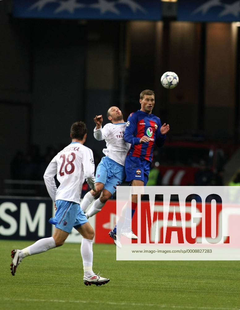 Moscow. 18 oct. 2011. CHAMPIONS LEAGUE 2011-2012. CSKA Moscow - TRABZONSPOR: 6. BEREZUTSKII Alexei (CSKA).