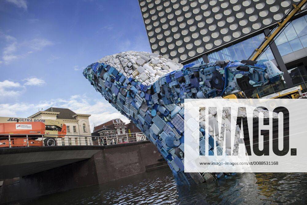 Netherlands - UTRECHT - 19 January 2019. A huge whale, made out of five tonnes of plastic from the Pacific Ocean, is located in the Utrecht Catharijne Singel. The animal is a statement against the gigantic amount of plastic waste that pollutes rivers, seas and oceans all over the world. At the initiative of the Faculty of Law, Economics, Governance and Organisation (REBO) of Utrecht University, the work of art is coming to Utrecht for six months. Marleen van Rijswick, professor of European and national Water Law and programme leader of the Utrecht Centre for water, oceans and sustainability law, was for a conference on sustainability in Bruges, where she saw the whale. She was impressed and explored the possibilities to get him to Utrecht. On Friday is the official opening of the work of art. Credit: Werry Crone Hollandse Hoogte