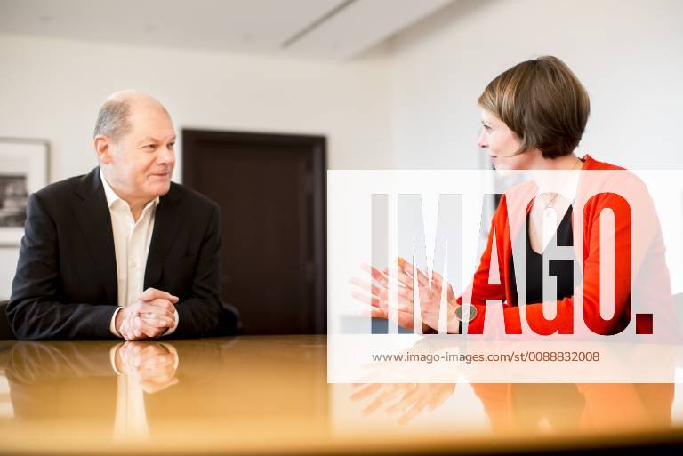 Bundesfinanzminister Olaf Scholz, SPD, trifft Dr. Linn Selle, Praesidentin der Europaeischen Bewegung Deutschland (EBD) zu einem Gespraech in Berlin. 25.01.2019. Berlin Deutschland