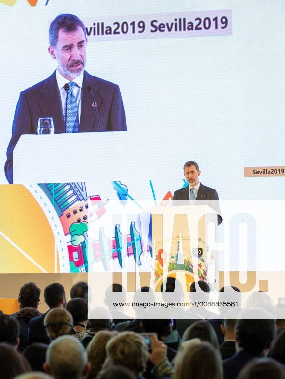 Spain s King Felipe VI delivers a speech during act in the framework of the 2 Global Forum of Local Governments at Palacio de Congresos y Exposiciones (FIBES) in Seville, Andalusia, Spain, 25 January 2019. The event counts on the support of UN and it will gather leaders of local goverments around the world and runs from 24 to 26 January 2019. 2 Global Forum of Local Governments in Seville !ACHTUNG: NUR REDAKTIONELLE NUTZUNG!