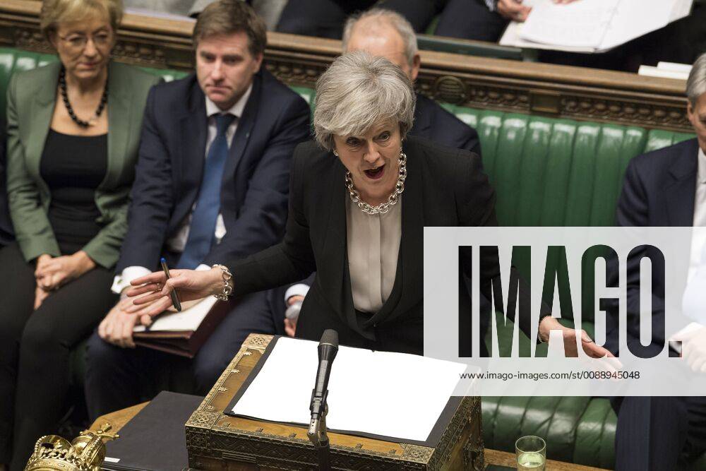 London, Brexit-Abstimmung im britischen Parlament (190129) -- LONDON, Jan. 29, 2019 -- British Prime Minister Theresa May (Front) attends a debate on the Brexit deal amendments in the House of Commons in London, Britain, on Jan. 29, 2019. ) -- BRITAIN-LONDON-BREXIT DEAL AMENDMENTS-DEBATE UKxParliament MarkxDuffy