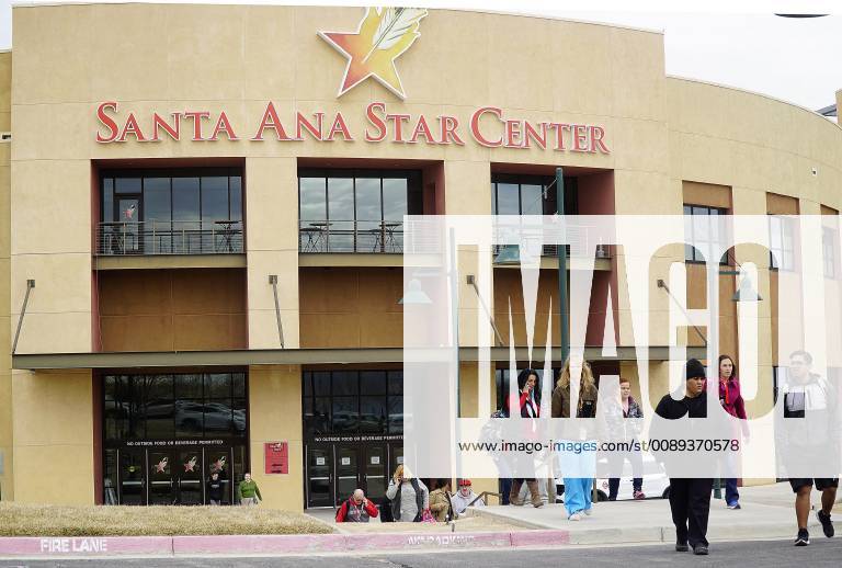 Albuquerque, NEW MEXICO, U.S. - 021419.Parents pick up their students after they were evaluated to Santa Ana Star Center following a shooting at the Cleveland High School . Photographed on Thursday February 14, 2019 Journal Albuquerque U.S. - ZUMAab1_ 20190214_zaf_ab1_009