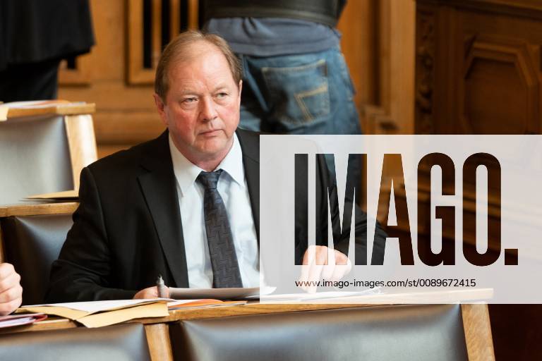 Neue Fraktionsspitze in der AfD Fraktion Hamburg - Dr. Alexander Wolf und Dirk Nockemann bilden ab dem 1. März die Doppelspitze der AfD-Fraktion in der Hamburgischen Bürgerschaft - die neue Doppelsitze während der heutigen Bürgerschaftssitzung;Neue Fraktionsspitze in der AfD Fraktion Hamburg - Dr. Alexander Wolf und Dirk Nockemann bilden ab dem 1. März die Doppelspitze der AfD-Fraktion in der Hamburgischen Bürgerschaft - die neue Doppelsitze während der heutigen Bürgerschaftssitzung, Hamburg Hamburg Deutschland Rathaus