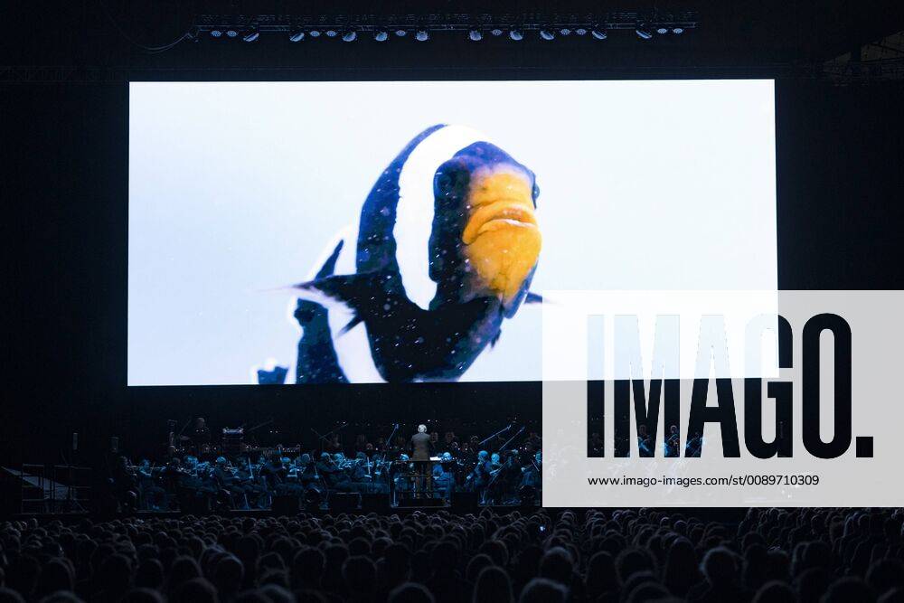 Unser Blauer Planet II, Live in Concert mit dem Symphonie Orchester Prag, Olympiahalle Muenchen. 28.02.2019
