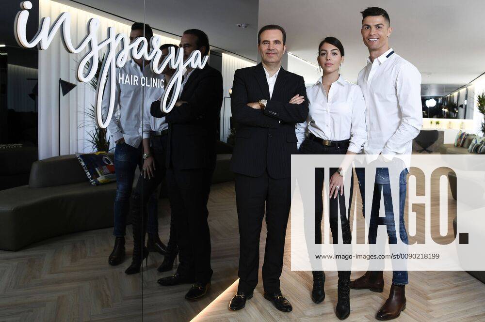 Paolo Ramos, Georgina Rodriguez und Cristiano Ronaldo bei der Eröffnung der Haar-Transplantations-Klinik Insparya Hair Clinic . Madrid, 18.03.2019 Paolo Ramos, Georgina Rodriguez, Cristiano Ronaldo
