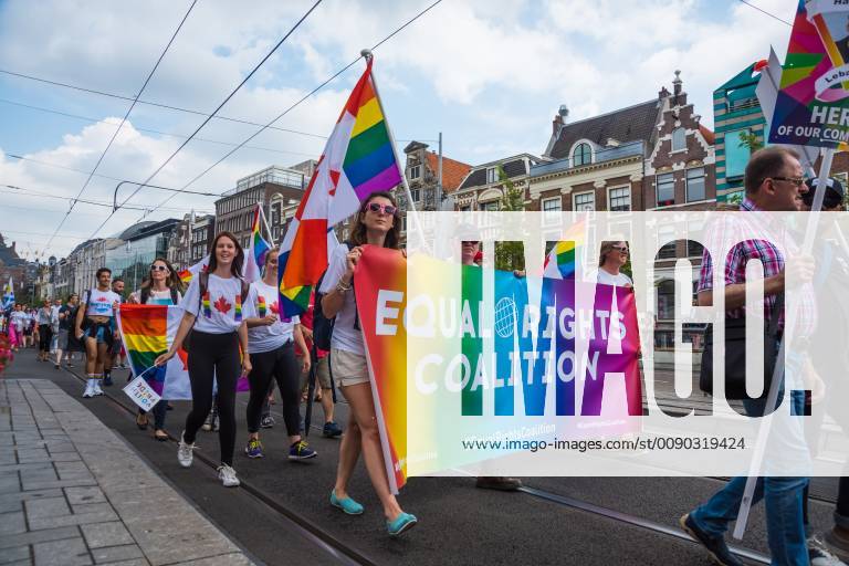IMAGO Creative: Pride Month 2022, Engagement der Jugendlichen Amsterdam, Gay Pride Parade 2018