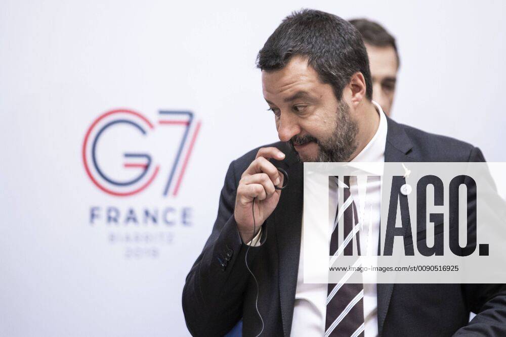 - Meeting of G7 Interior Ministers at the Hotel de Beauvau. In the presence of Italian Interior Minister Matteo Salvini.